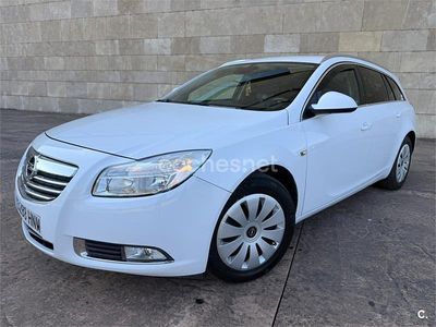 Usado Opel Insignia Excellence 130 CV (95 kW) 2014 Blanco Familiar