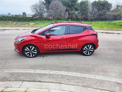 Usado Nissan Micra N-Connecta 90 CV (66 kW) 2018 Rojo Utilitario