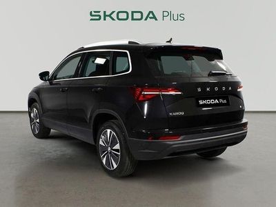Usado Skoda Karoq Selection 150 CV (110 kW) 2025 Negro SUV