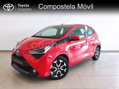 Rojo Usado 2022 Toyota Aygo X-play Utilitario | 13.470 € (Precio justo)