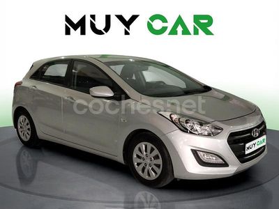 Gris / plata Usado 2016 Hyundai i30 Berlina | 12.990 € (Caro)