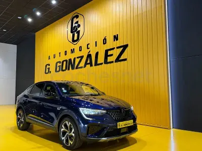 Usado Renault Arkana Techno 140 CV (102 kW) 2025 Azul SUV