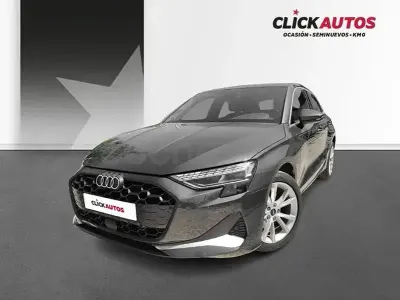 Usado Audi A3 Advanced Plus 116 CV (85 kW) 2025 Gris / plata Berlina