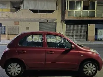 Usado Nissan Micra Acenta 88 CV (64 kW) 2007 Granate Berlina