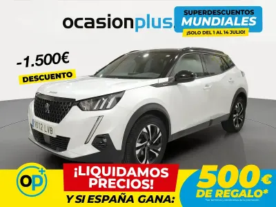 Usado Peugeot 2008 GT 130 CV (95 kW) 2021 Blanco SUV