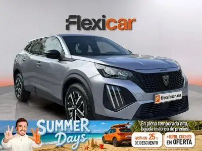 Usado Peugeot 2008 Active 100 CV (73 kW) 2023 Gris SUV