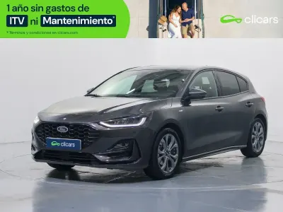 Usado Ford Focus ST-Line 155 CV (114 kW) 2023 Gris Berlina