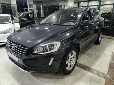 Usado Volvo XC60 Kinetic 136 CV (100 kW) 2015 Gris / plata SUV