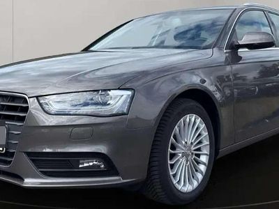 Gris Usado 2013 Audi A4 Familiar | 14.500 €