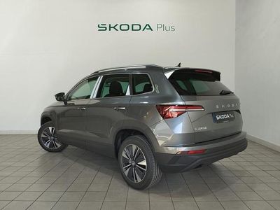 Usado Skoda Karoq Selection 150 CV (110 kW) 2025 Gris SUV