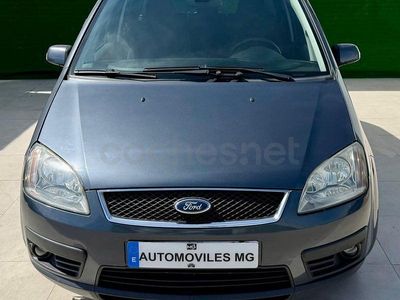 Usado Ford C-MAX Ghia 136 CV (100 kW) 2005 Gris / plata Monovolumen