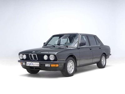 Usado BMW 528 184 CV (135 kW) 1986 Verde Berlina