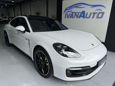 Porsche Panamera 4S
