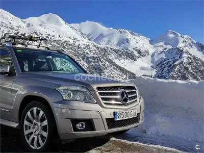Käytetty Mercedes GLK320 Edition 1 224 HP (164 kW) 2008 Harmaa Katumaasturi