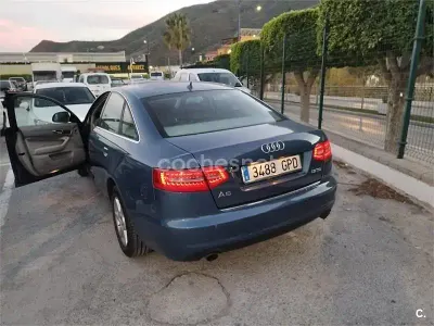 Käytetty Audi A6 170 HP (125 kW) 2009 Sininen Sedan