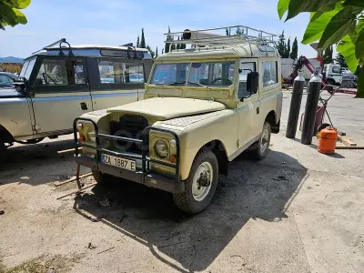 Usado Land Rover Range Rover 136 CV (100 kW) 1995 Beige SUV