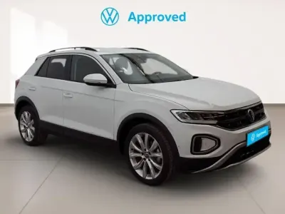 Usado VW T-Roc Life 116 CV (85 kW) 2023 Blanco SUV