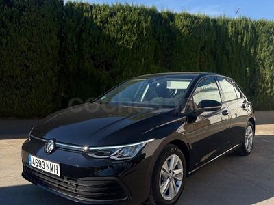 Usado VW Golf VIII Life 150 CV (110 kW) 2022 Negro Berlina