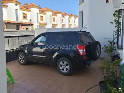 Usado Suzuki Grand Vitara 129 CV (94 kW) 2006 Negro SUV
