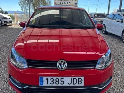 Usado VW Polo Advance 90 CV (66 kW) 2016 Rojo Berlina