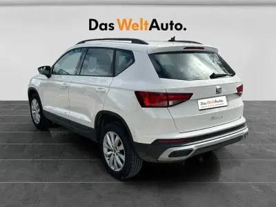 Usado Seat Ateca Style 150 CV (110 kW) 2025 Blanco SUV