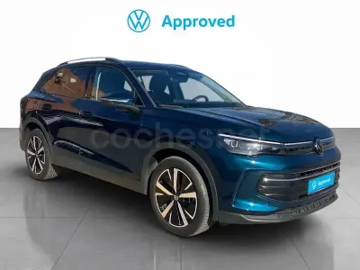 Käytetty VW Tiguan 150 HP (110 kW) 2025 Sininen Katumaasturi