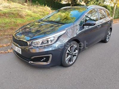 Usado Kia Ceed Sportswagon 120 CV (88 kW) 2017 Gris Familiar