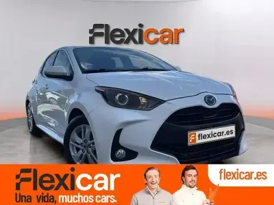Usado Mazda 2 Exclusive-Line 90 CV (66 kW) 2023 Blanco Utilitario