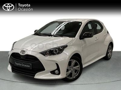 Usado Toyota Yaris Hybrid Active 116 CV (85 kW) 2025 Blanco Berlina