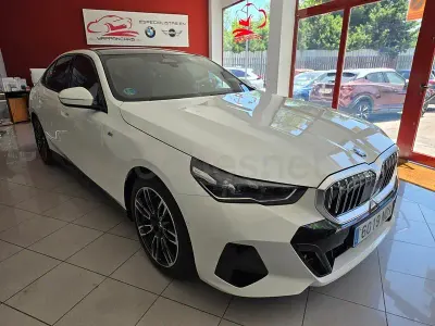Usado BMW 520 Comfort Edition 197 CV (144 kW) 2025 Blanco Berlina