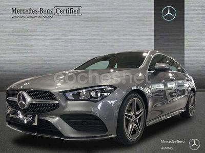 Gris / plata Usado 2022 Mercedes CLA200 Shooting Brake Familiar | 35.000 € (Un poco caro)