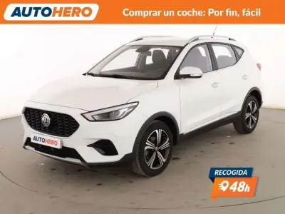 Usado MG ZS Comfort 106 CV (77 kW) 2023 Blanco SUV