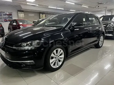 Usado VW Golf VII Advance 115 CV (84 kW) 2018 Negro Berlina