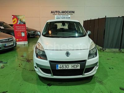Usado Renault Scénic III 110 CV (80 kW) 2011 Blanco Monovolumen