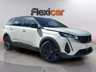 Usado Peugeot 5008 GT 131 HP (96 kW) 2021 Branco SUV