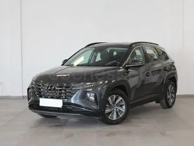 Usado Hyundai Tucson 150 CV (110 kW) 2021 Gris / plata SUV