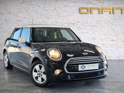 Usado Mini Cooper D 116 CV (85 kW) 2014 Negro Utilitario