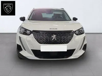 Usado Peugeot 2008 Allure 130 CV (95 kW) 2022 Blanco SUV
