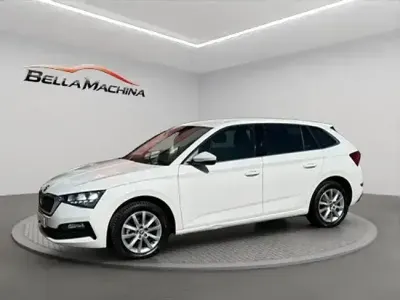 Usado Skoda Scala 115 HP (84 kW) 2021 Branco Citadino