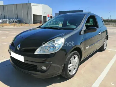 Usado Renault Clio II Rip Curl 75 CV (55 kW) 2008 Negro Berlina