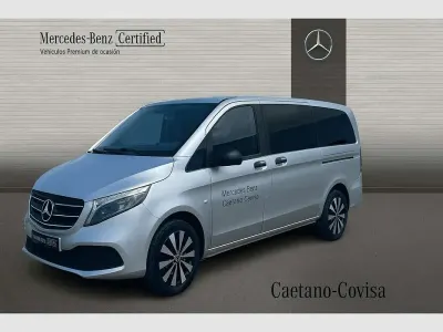 Usado Mercedes Vito 136 CV (100 kW) 2025 Plateado Van