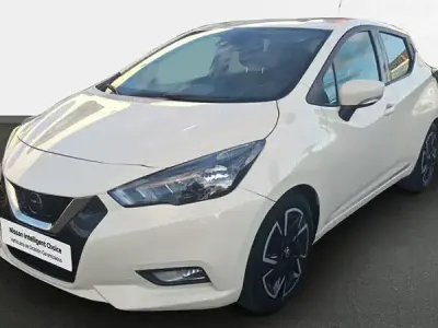 Usado Nissan Micra Acenta 92 CV (67 kW) 2021 Ivory (sólido) Utilitario