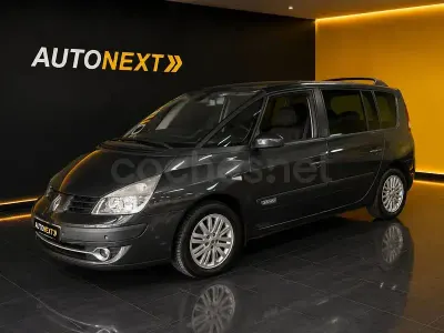 Begagnad Renault Espace Initiale 175 HK (128 kW) 2006 Grå Minibuss