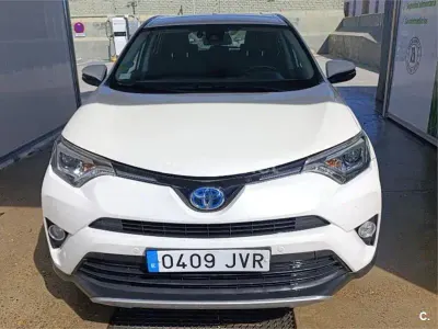 Usado Toyota RAV4 Hybrid Advance 197 CV (144 kW) 2016 Blanco SUV
