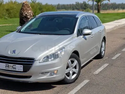 Usado Peugeot 508 SW Allure 163 CV (119 kW) 2011 Beige Familiar