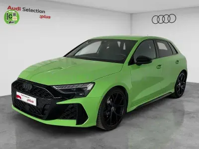 Usado Audi RS3 400 CV (294 kW) 2024 Verde Berlina