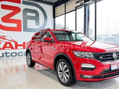 Usado VW T-Roc Advance 110 CV (80 kW) 2022 Rojo SUV
