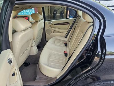 Jaguar X-type
