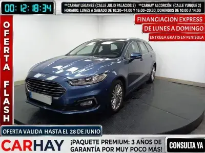 Usado Ford Mondeo Trend 188 CV (138 kW) 2022 Azul Berlina