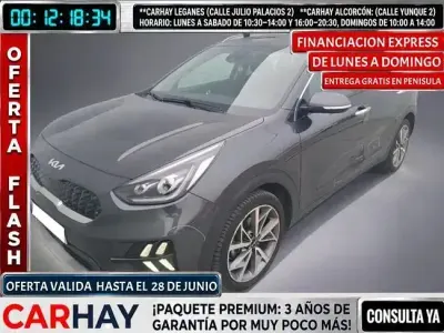 Usado Kia Niro 141 CV (103 kW) 2022 Gris SUV